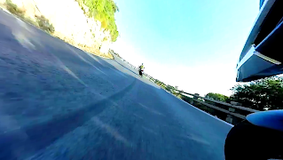 Suzuki V-Strom 1000 VR Experience Ekran Görüntüsü 3