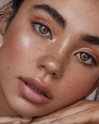 Poster Natural Makeup
