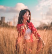 Arishfa khan 4k wallpaper screenshot 5