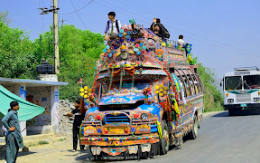 باك آزادي و العيدي حافلة قيادة محاكاة 2017 تصوير الشاشة 6
