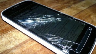 پوستر Broken Screen Joke Current 2018