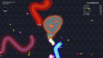 Slider.io 2 - Snake Candy: Hexar screenshot 1