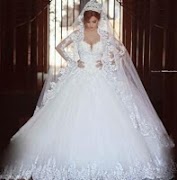 Erstaunliches modernes Hochzeits-Kleid Screenshot 2