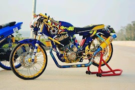 Motormodifikation Plakat
