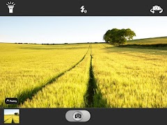 برنامه‌نما Selfie Clicker عکس از صفحه