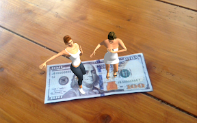 AR Dancing on Paper Money gönderen