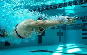 پوستر Swim Lessons