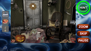 Poster Haunted House Hidden Objects