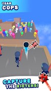 Riot Escape screenshot 6