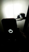 Simple Flashlight screenshot 2