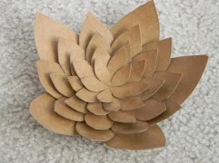 برنامه‌نما Cardboard Craft عکس از صفحه