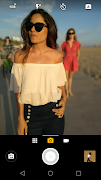 پوستر Moto Camera