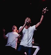 Học hát từng bước một. bài đăng