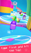 Ultimate Run Guys Knockout screenshot 2