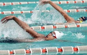 初心者のための水泳テクニック ポスター