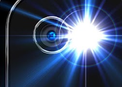 برنامه‌نما Flashlight عکس از صفحه