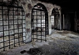 Ghost Monster постер