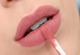 Lips Makeup Gallery screenshot 6