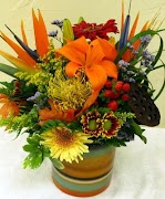 Creative Flower Arrangement پوسٹر