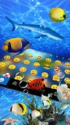3D Live Fish Keyboard Theme screenshot 1