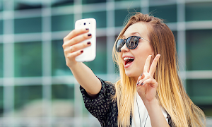 এইচডি ক্যামেরা পোস্টার