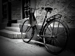 5 Schermata Dramatic Black & White