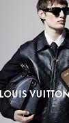 Louis Vuitton पोस्टर