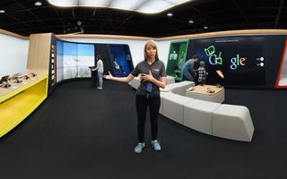 Google Shop at Currys VR Tour screenshot 1