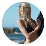 Sexy Beach Bikini Girls Wallpaper