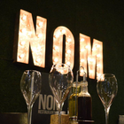 NOM Zeichen