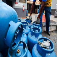 Entrega de botijão de gás na Bahia Affiche