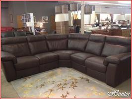 Ashley Furniture Labor Day Sale الملصق