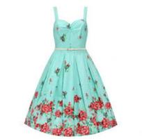 Beautiful Dress پوسٹر