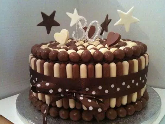 Android 用の 誕生日ケーキのデザインのアイデア Apk をダウンロード