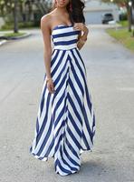 Blue And White Dresses Affiche