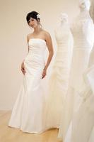 Bridal Dresses For Rent Affiche