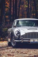 Car Wallpapers - Aston Martin screenshot 2