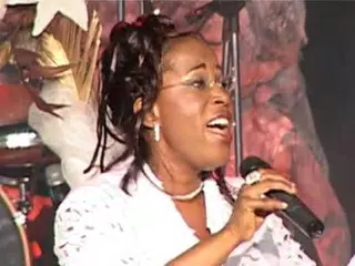 Vidéos Constance Aman APK Herunterladen