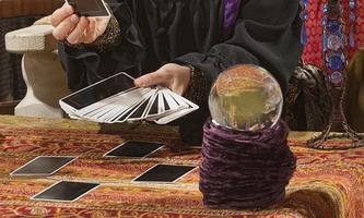 Fortune Teller Men - Clairvoyance Crystal Ball 포스터