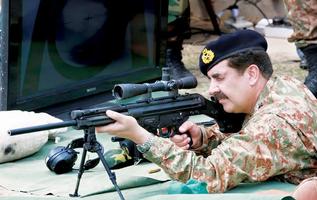 Operation Zarb e azb Pak Army Affiche