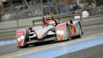 Le Mans Race Cars Wallpaper Screenshot 1