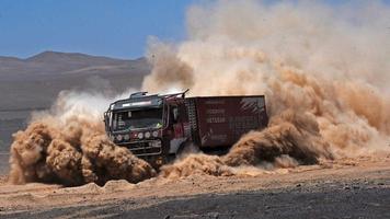 Rally Dakar Trucks Wallpaper Screenshot 3