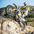 Enduro Dirt Bike Racing Wallpaper APK