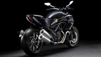 Poster Black Ducati Wallpaper