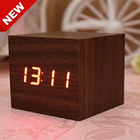 An antique wooden clock collection icône