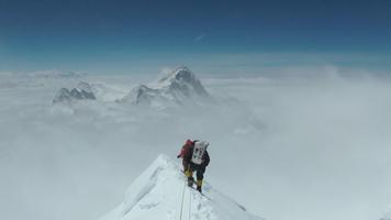 Climb to the Everest Wallpaper скриншот 2