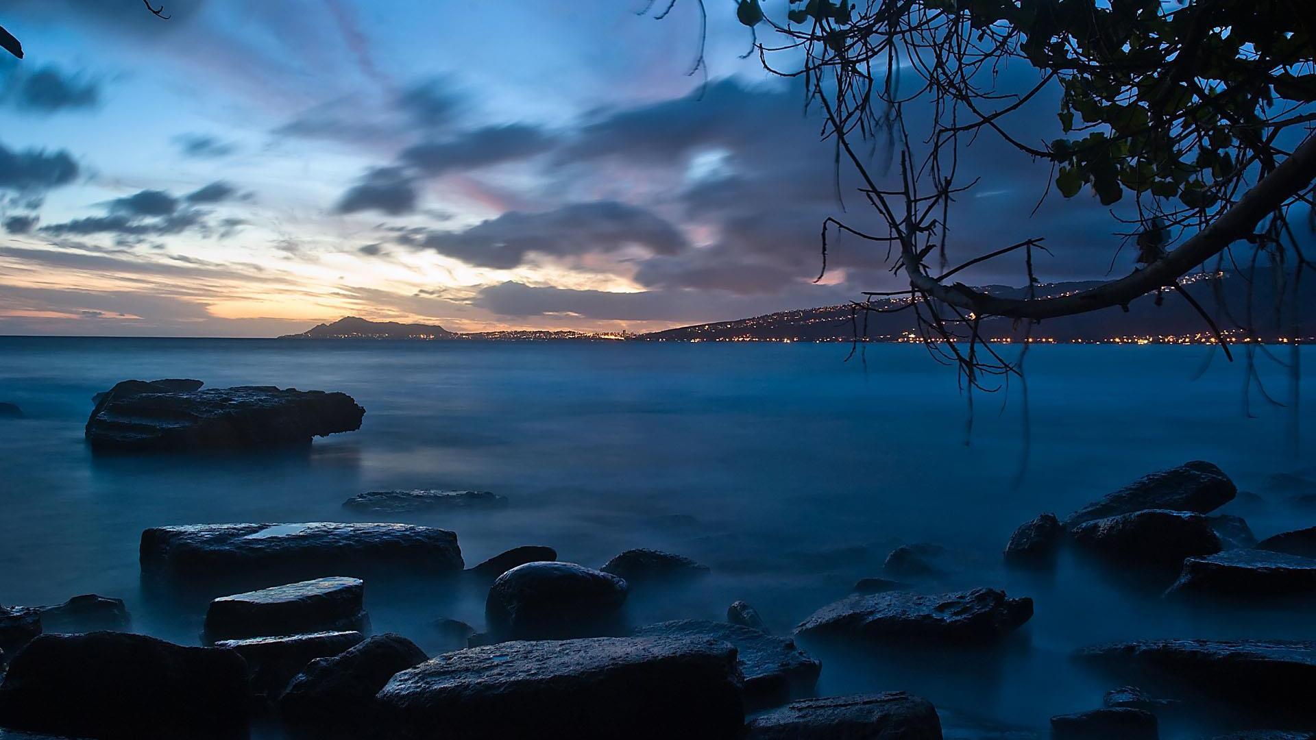 Описание для Serene beautiful night.