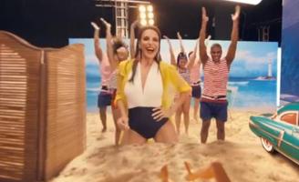 Ivete Sangalo VR 360º الملصق