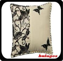 برنامه‌نما Adorable Pillow Designs عکس از صفحه