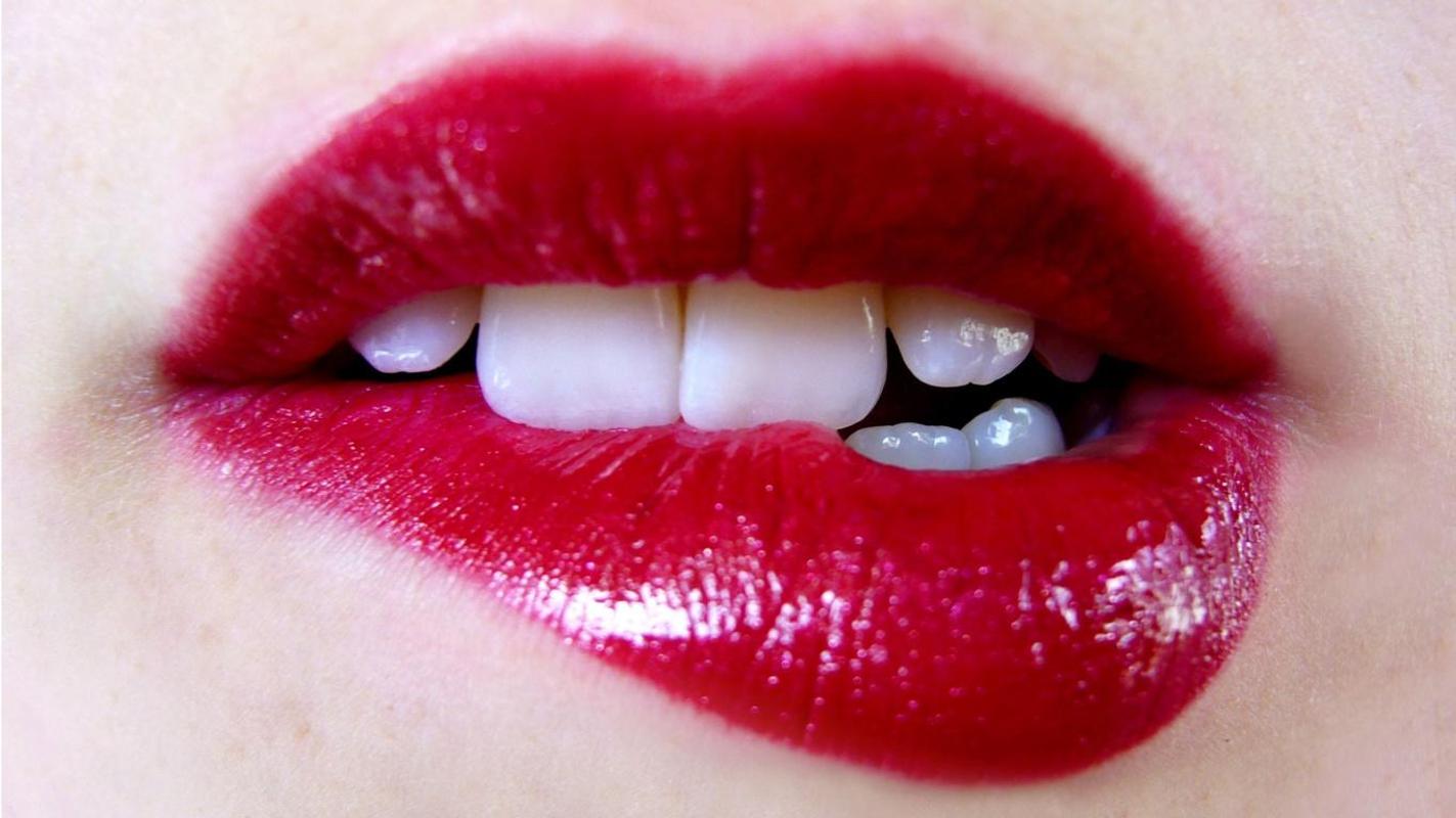 Hot Girls Lips Wallpapers for Android APK Download